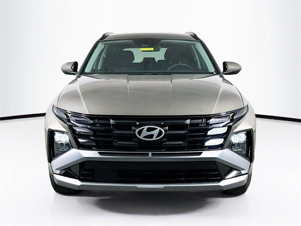 new 2025 Hyundai TUCSON Hybrid car, priced at $29,108