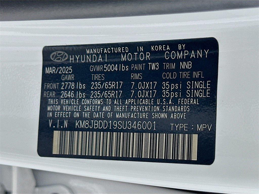 new 2025 Hyundai TUCSON Hybrid car, priced at $29,466