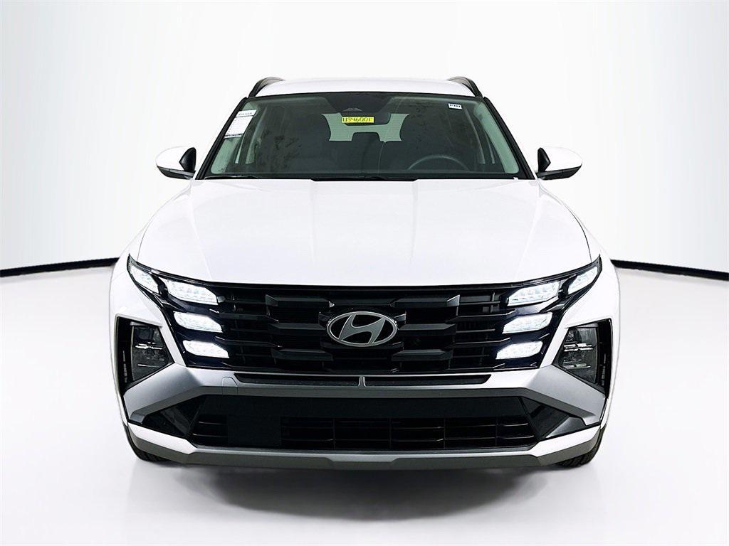 new 2025 Hyundai TUCSON Hybrid car, priced at $29,466