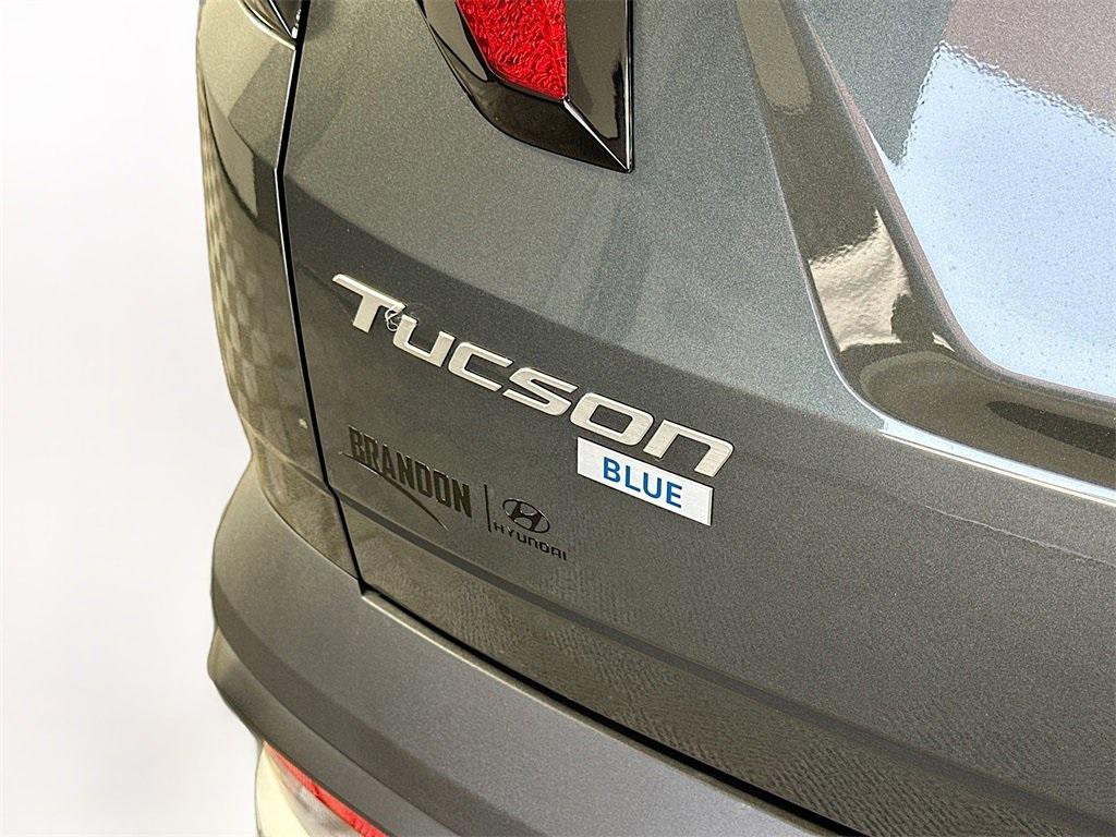 new 2025 Hyundai TUCSON Hybrid car, priced at $29,096