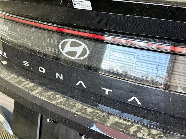 new 2025 Hyundai Sonata Hybrid car, priced at $31,589