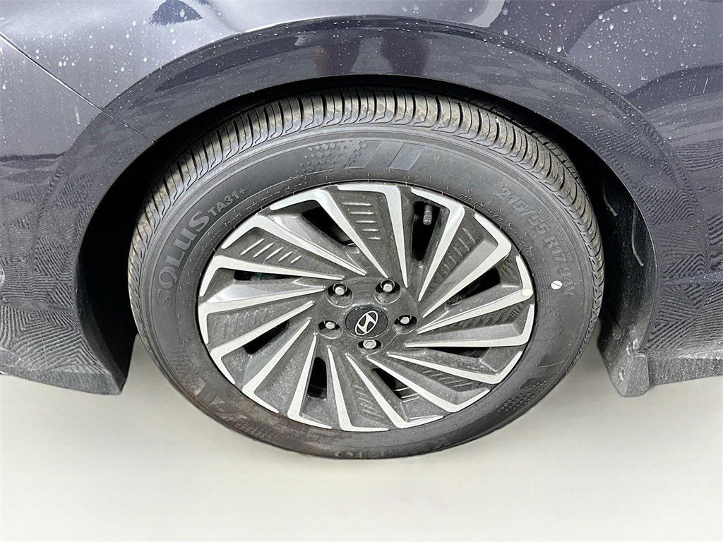 new 2025 Hyundai Sonata Hybrid car, priced at $32,339