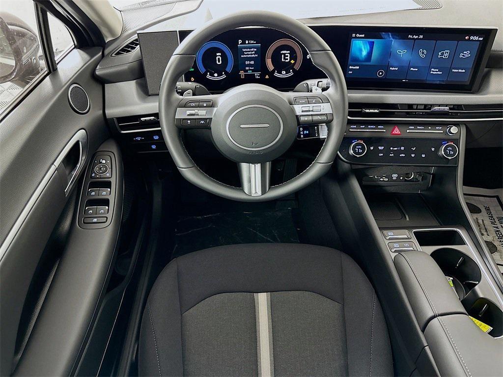 new 2025 Hyundai Sonata Hybrid car, priced at $32,339