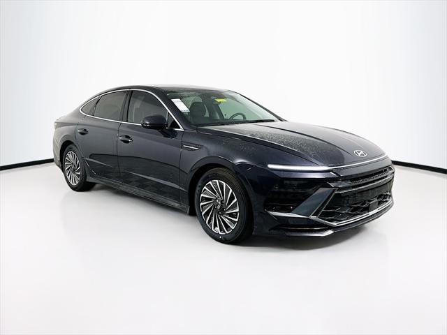 new 2025 Hyundai Sonata Hybrid car, priced at $31,589