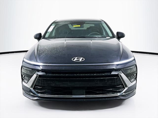 new 2025 Hyundai Sonata Hybrid car, priced at $31,589