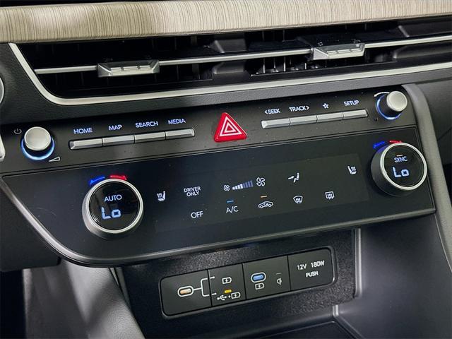 new 2025 Hyundai Sonata Hybrid car, priced at $30,788