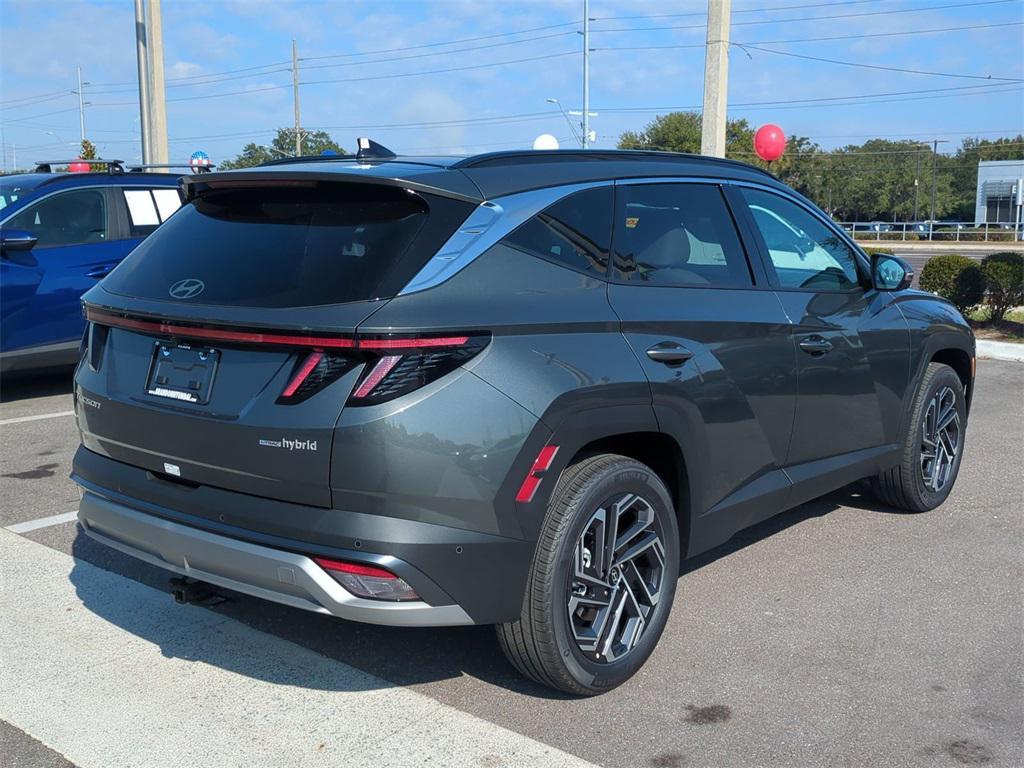 new 2026 Hyundai TUCSON Hybrid car, priced at $40,302