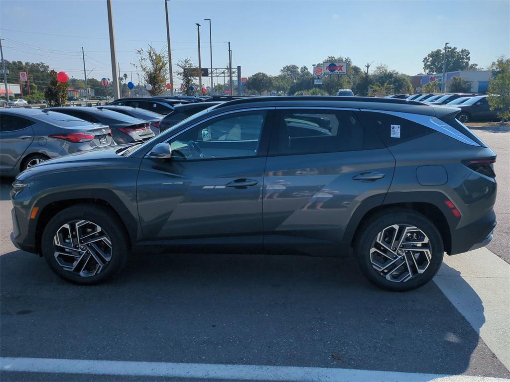 new 2026 Hyundai TUCSON Hybrid car, priced at $40,302