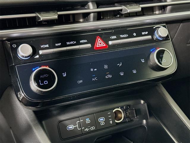 new 2025 Hyundai SANTA CRUZ car, priced at $33,218