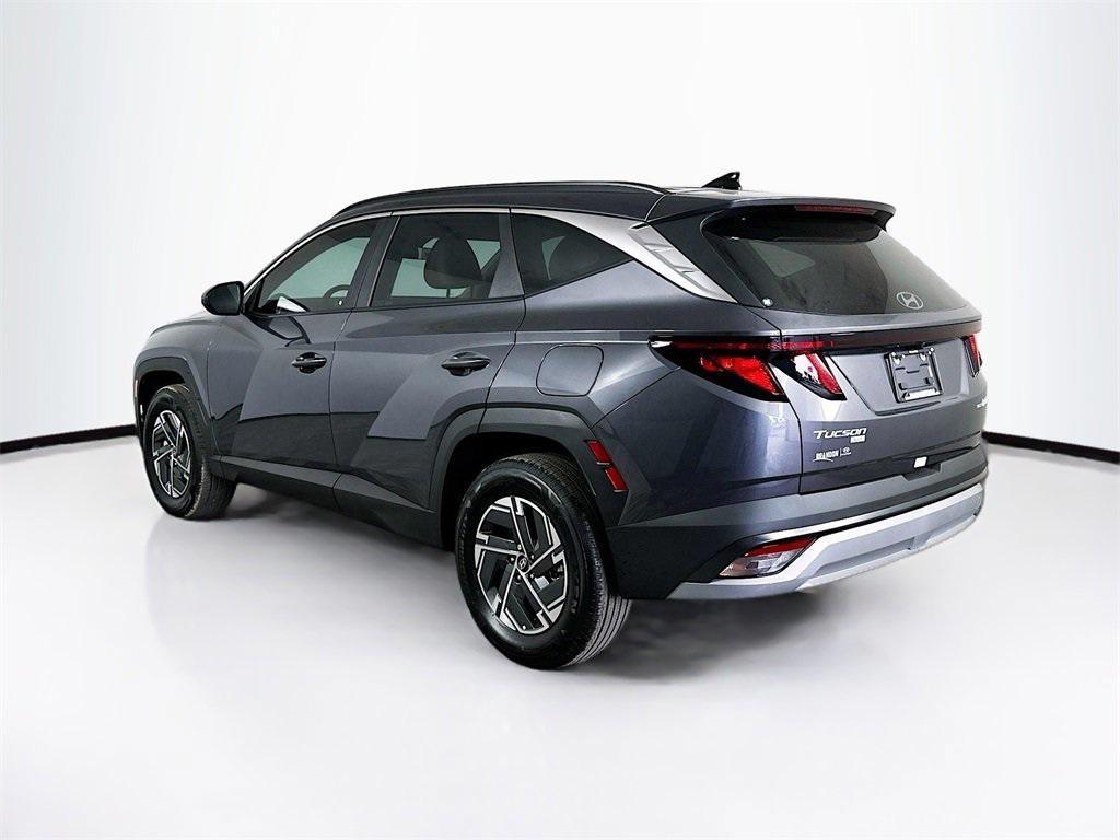 new 2025 Hyundai TUCSON Hybrid car, priced at $29,253