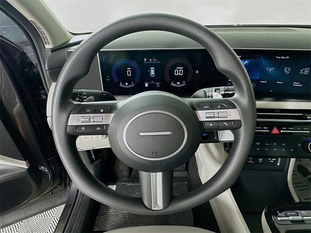 new 2025 Hyundai TUCSON Hybrid car, priced at $29,253
