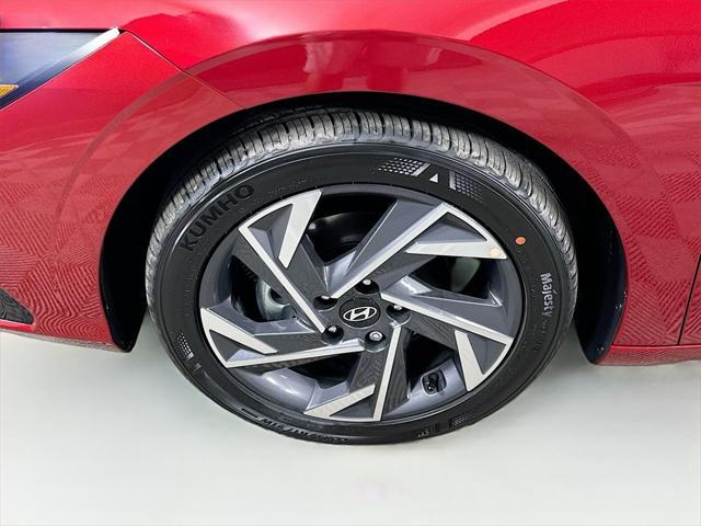 new 2025 Hyundai Elantra car, priced at $25,662