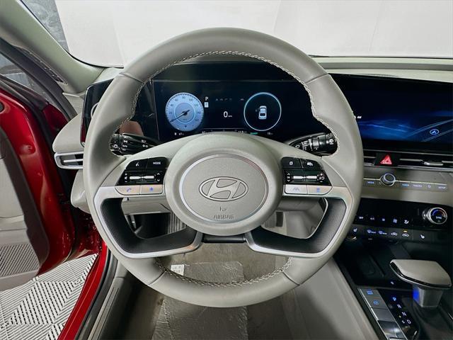 new 2025 Hyundai Elantra car, priced at $25,662