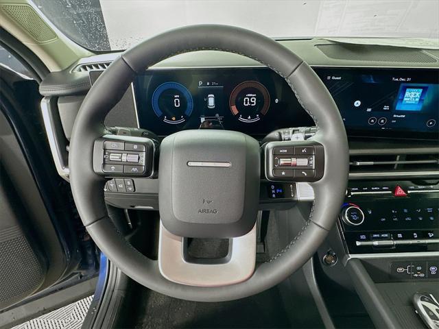 new 2025 Hyundai Santa Fe car, priced at $39,570