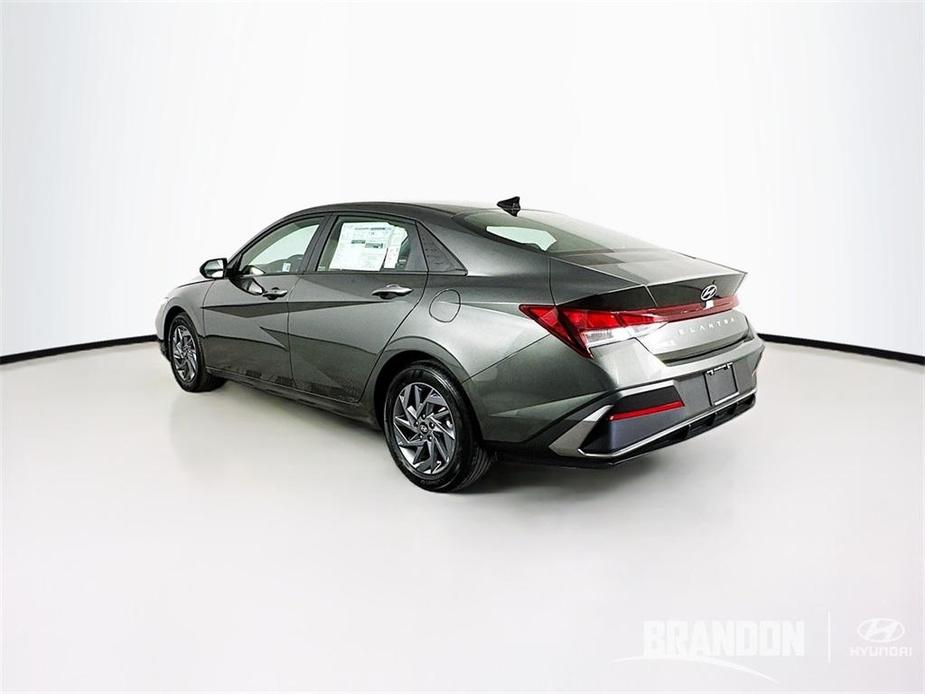 new 2024 Hyundai Elantra car, priced at $22,470