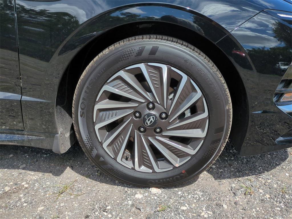 new 2025 Hyundai Sonata Hybrid car, priced at $26,486
