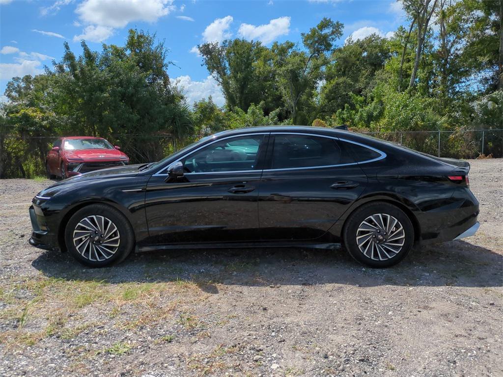 new 2025 Hyundai Sonata Hybrid car, priced at $26,486