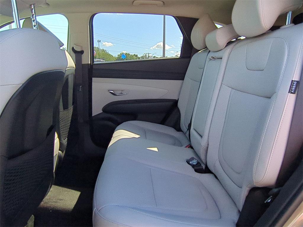 new 2025 Hyundai TUCSON Hybrid car, priced at $33,099