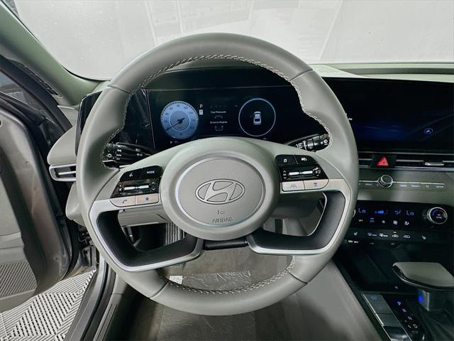 new 2025 Hyundai Elantra car, priced at $25,406
