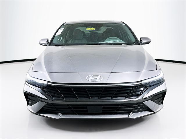 new 2025 Hyundai Elantra car, priced at $25,406
