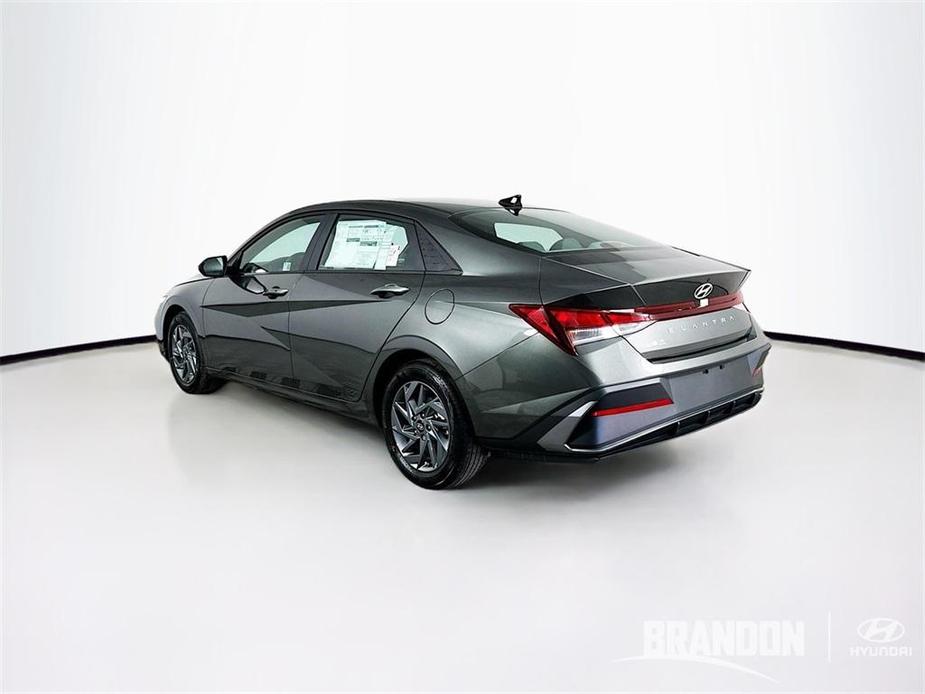 new 2024 Hyundai Elantra car, priced at $22,469