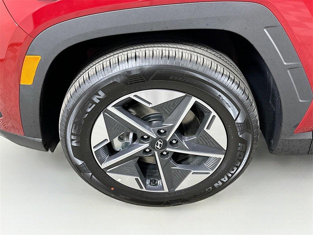 new 2025 Hyundai TUCSON Hybrid car, priced at $38,203