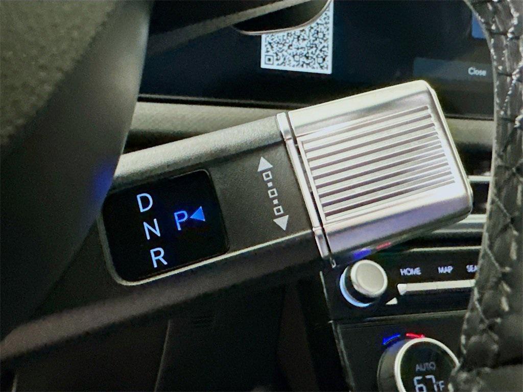 new 2025 Hyundai TUCSON Hybrid car, priced at $38,203