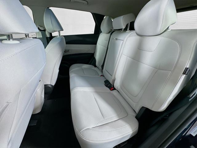 new 2025 Hyundai TUCSON Hybrid car, priced at $33,388