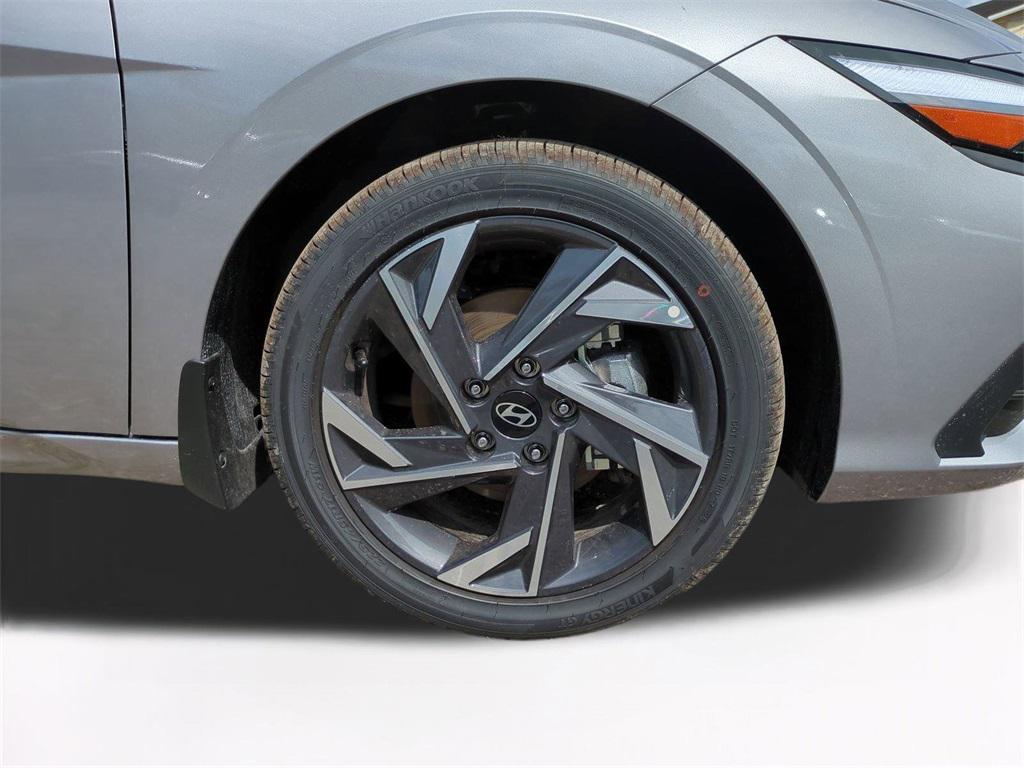new 2025 Hyundai ELANTRA HEV car, priced at $24,306