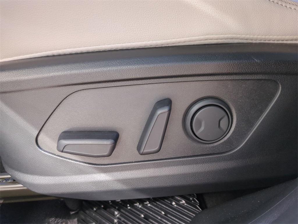 new 2026 Hyundai Tucson car, priced at $38,647