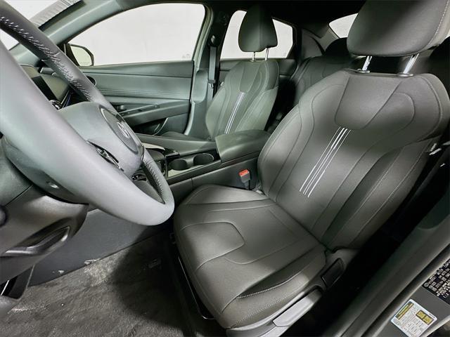 new 2025 Hyundai Elantra car, priced at $26,960