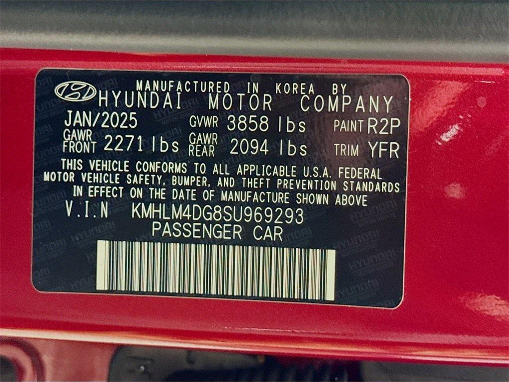 new 2025 Hyundai Elantra car, priced at $24,654