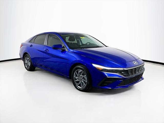 new 2025 Hyundai ELANTRA HEV car, priced at $25,583