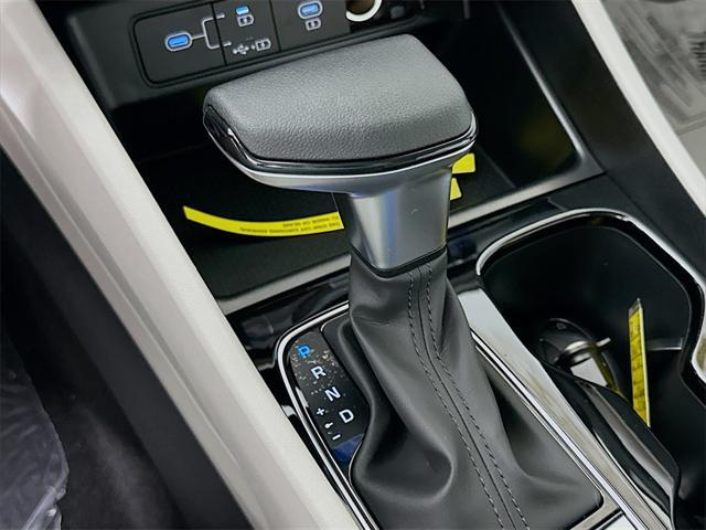 new 2025 Hyundai Tucson car, priced at $28,126