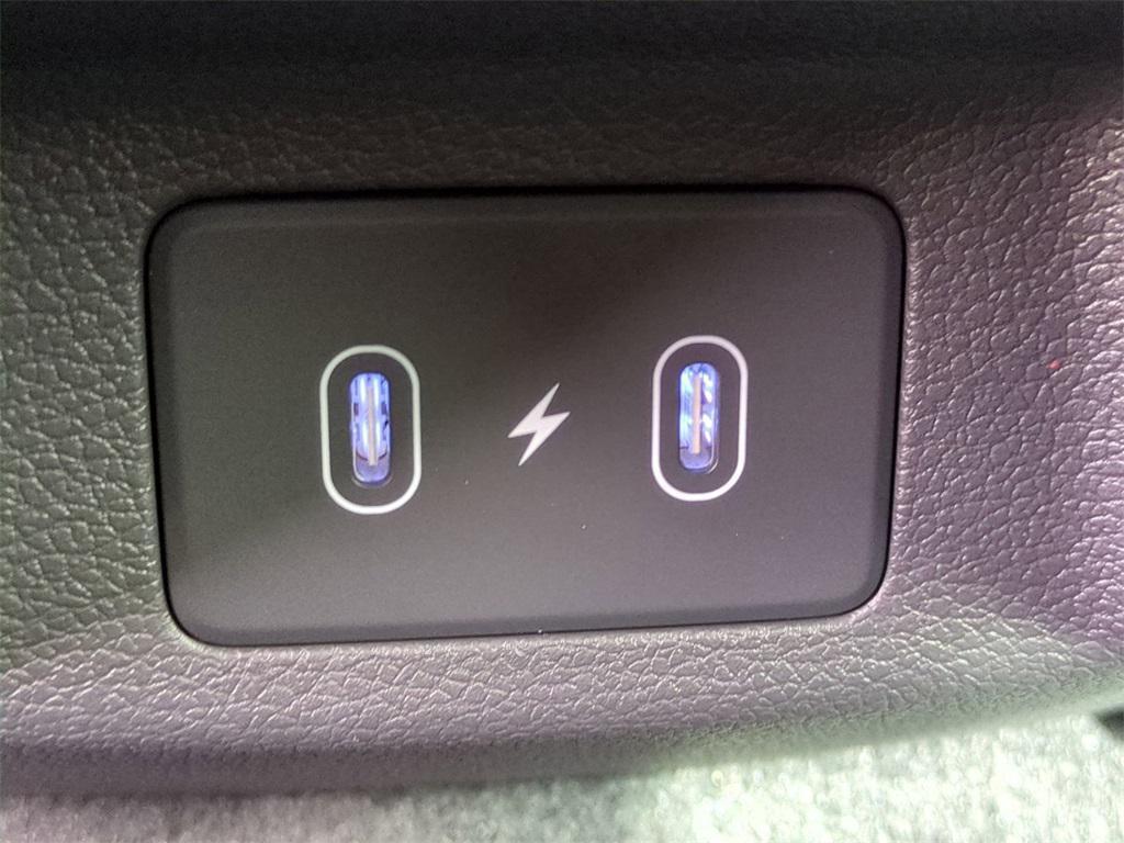 new 2025 Hyundai Sonata Hybrid car, priced at $29,178