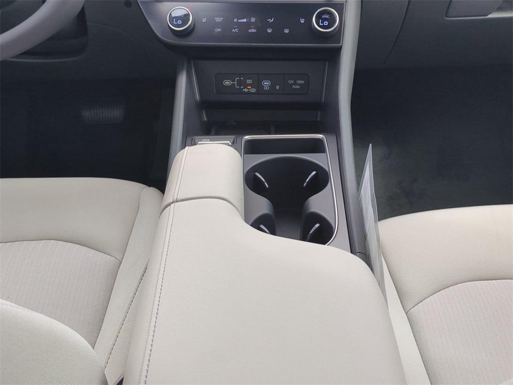 new 2025 Hyundai Sonata Hybrid car, priced at $29,178