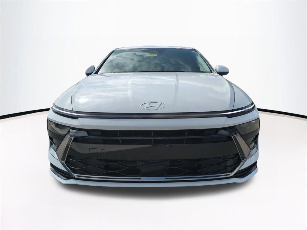 new 2025 Hyundai Sonata Hybrid car, priced at $29,178