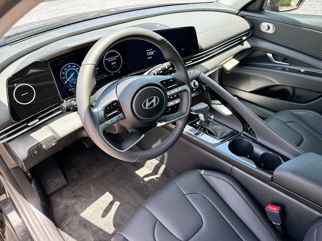 new 2025 Hyundai Elantra car, priced at $28,580