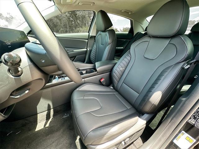 new 2025 Hyundai Elantra car, priced at $28,580