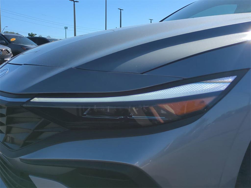 new 2025 Hyundai ELANTRA HEV car, priced at $22,675