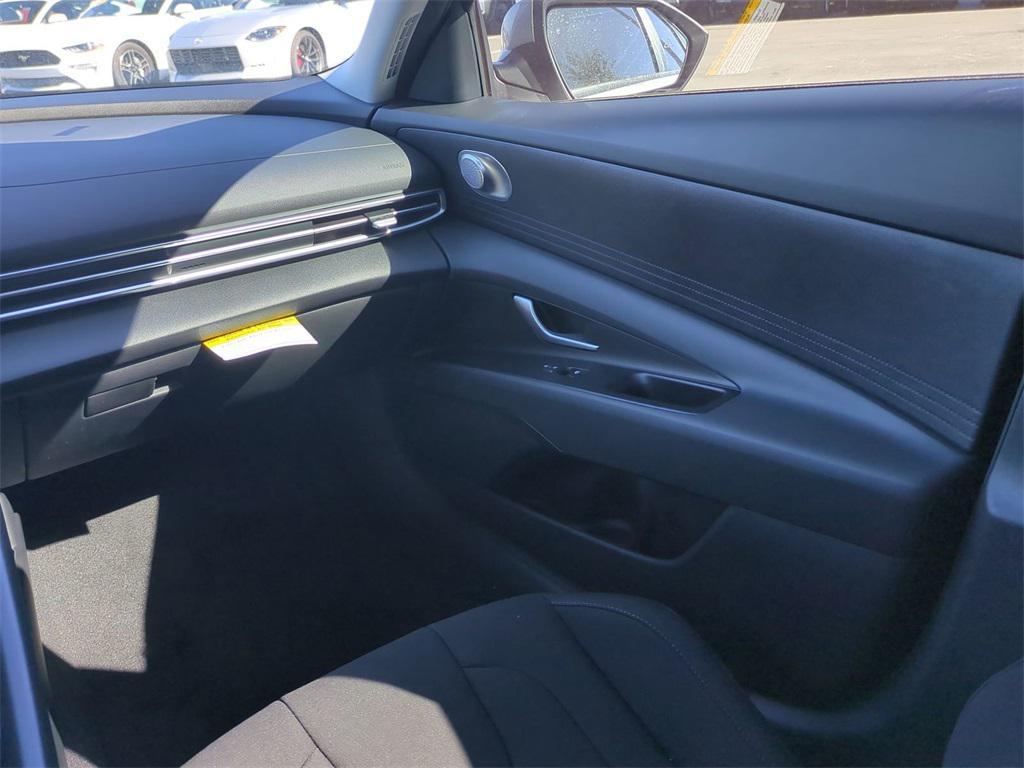 new 2025 Hyundai ELANTRA HEV car, priced at $22,675