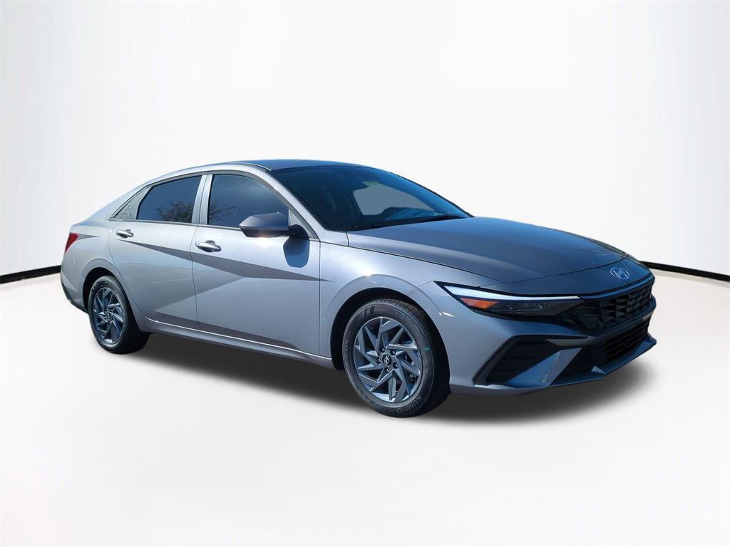 new 2025 Hyundai ELANTRA HEV car, priced at $22,675