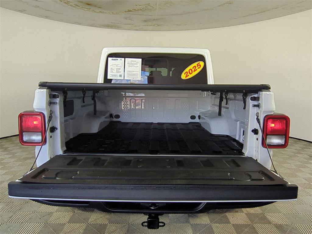 used 2025 Jeep Gladiator car, priced at $36,634