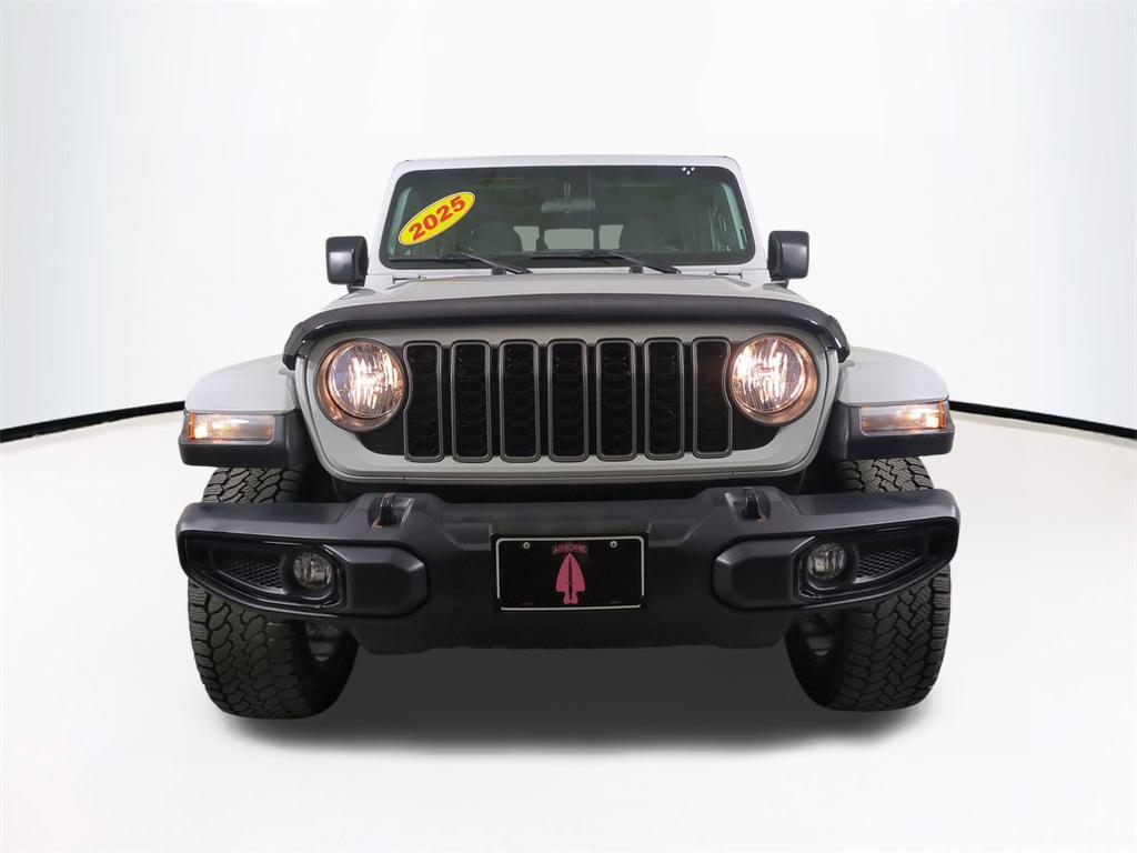 used 2025 Jeep Gladiator car, priced at $36,634