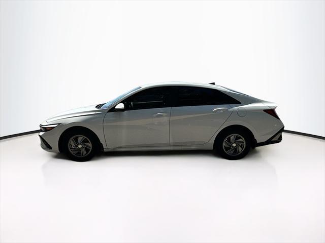 new 2025 Hyundai Elantra car, priced at $22,314