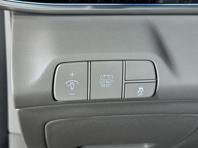 used 2024 Hyundai ELANTRA HEV car, priced at $22,792