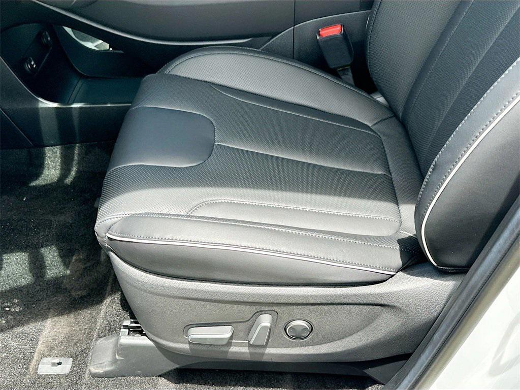 new 2025 Hyundai Palisade car, priced at $42,379