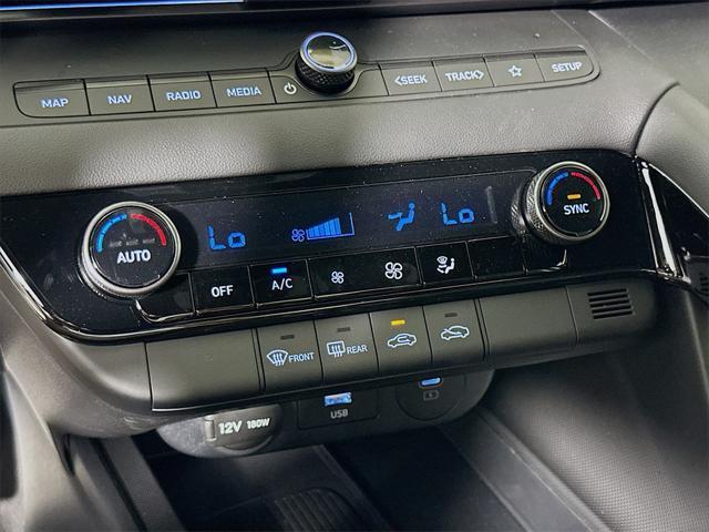 new 2025 Hyundai Elantra car, priced at $27,278