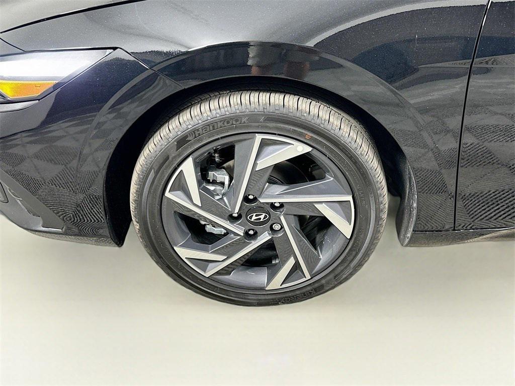 new 2025 Hyundai ELANTRA HEV car, priced at $24,249