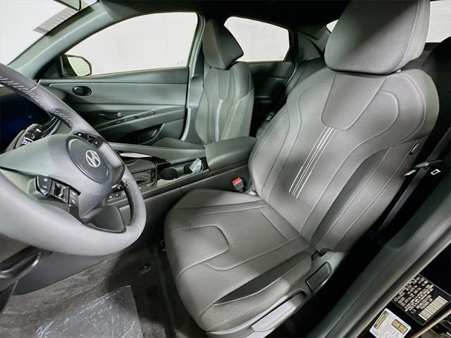 new 2025 Hyundai Elantra car, priced at $27,278